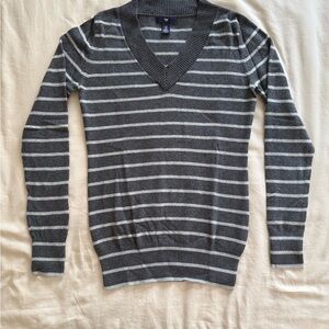 GAP Gray Striped V-Neck Sweater